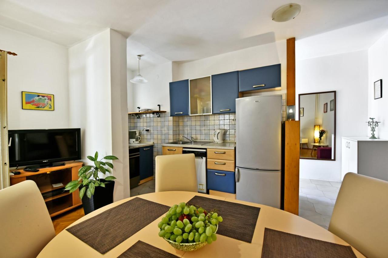 Apartment Nikola Poreč Eksteriør bilde